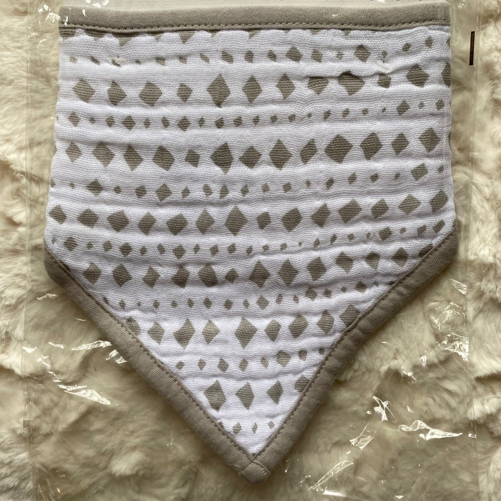 aden + anais Bandana Bib Baby Newborn White Grey‎ Geometric 100% Cotton Muslin - Picture 3 of 7